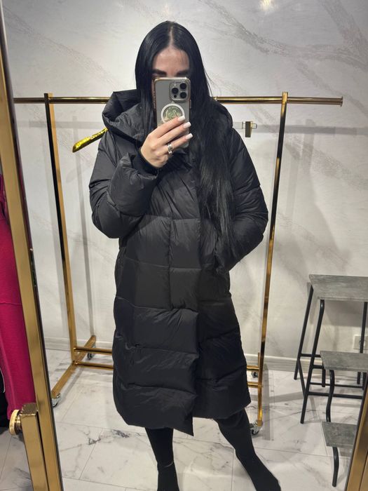 Пуховик жіночий демі