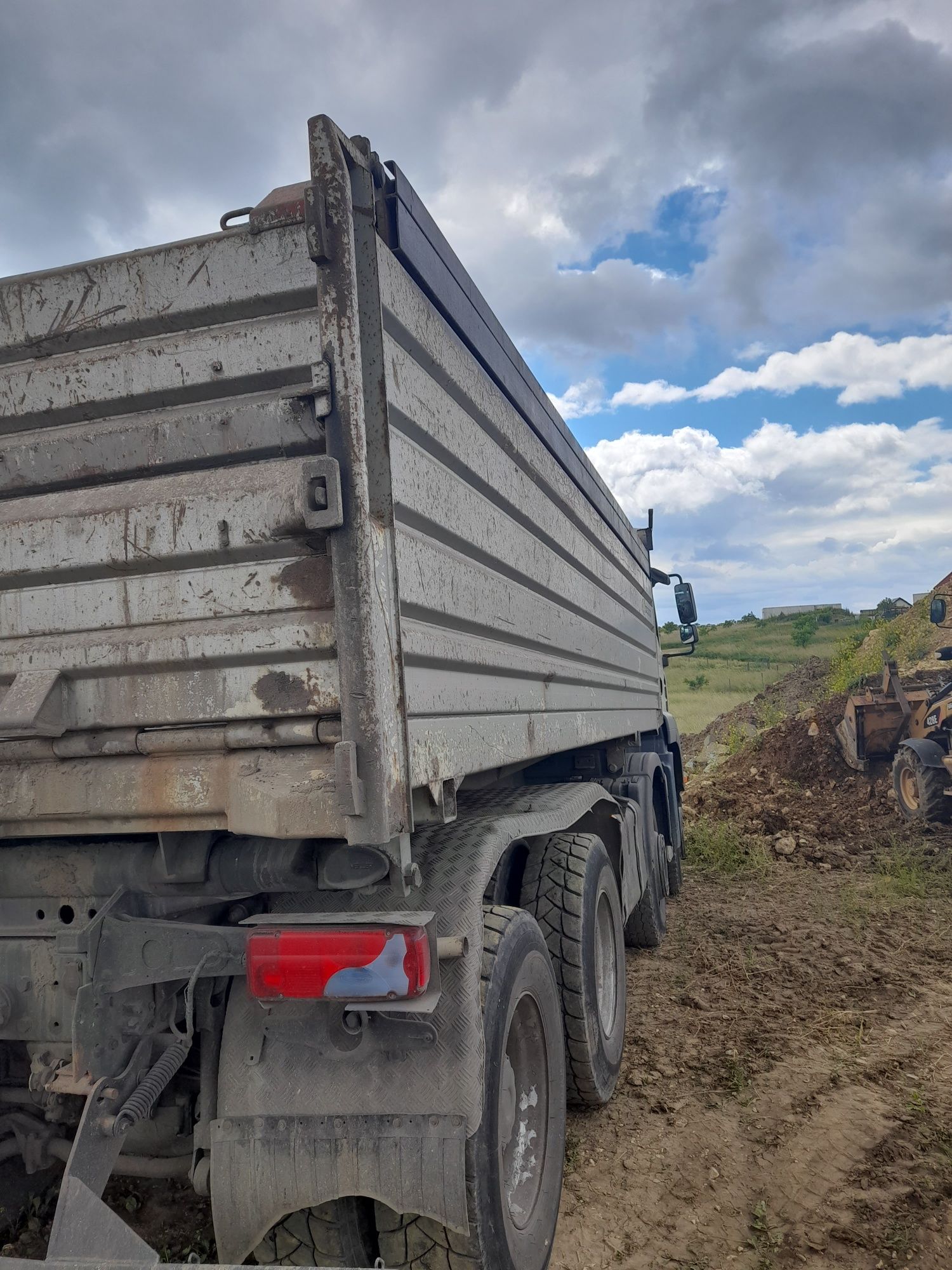 Wyburzenia rozbiórki wywóz gruzu papy śmieci pobudowlanych