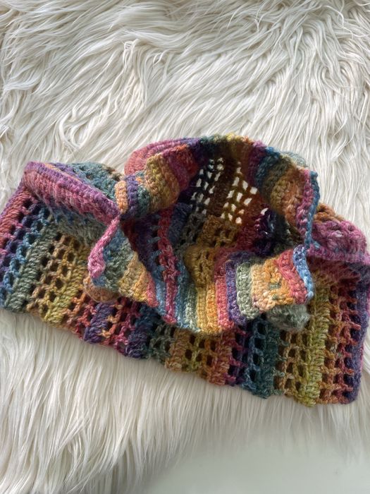 Eco bag feita em croché muito pratica que se adapta a varias ocasiões