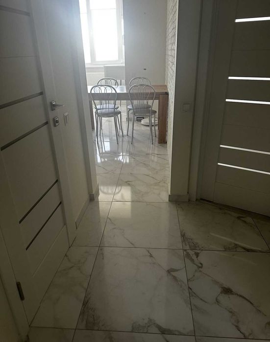 1к Н/Б 40 кв.м. Ремонт, Виставка