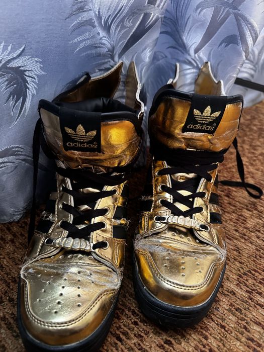 jeremy scott adidas wings
