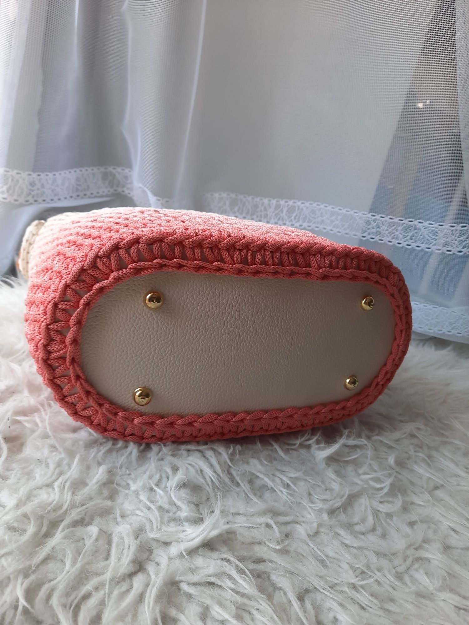 Pojemna torebka na szydełku handmade ombre koral jasny róż krem skóra