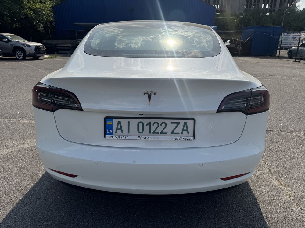 Продам TESLA Model 3 2020