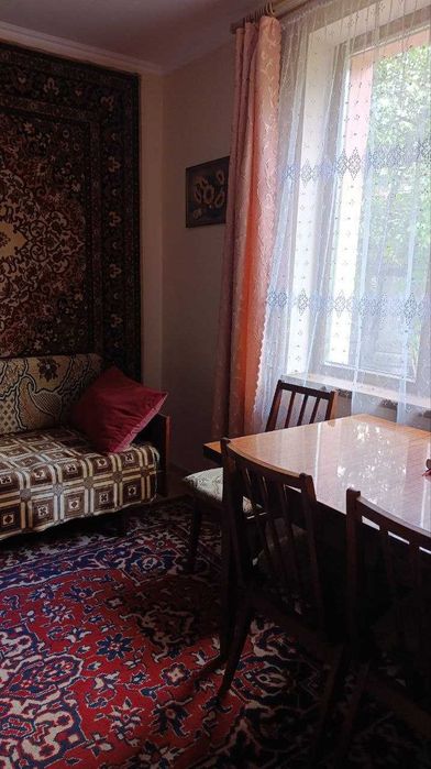 Продам цегляний будинок у житловому стані, район Будівельників