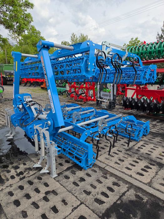 OD RĘKI!!! Kompaktowy agregat uprawowy SHARP Namyslo 6m