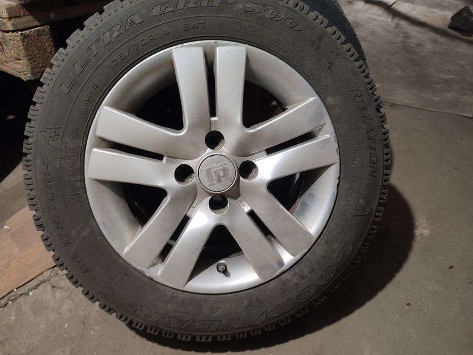 Продам шикарные диски на ланос