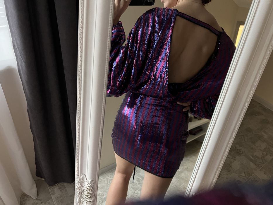 Платье в пайетку