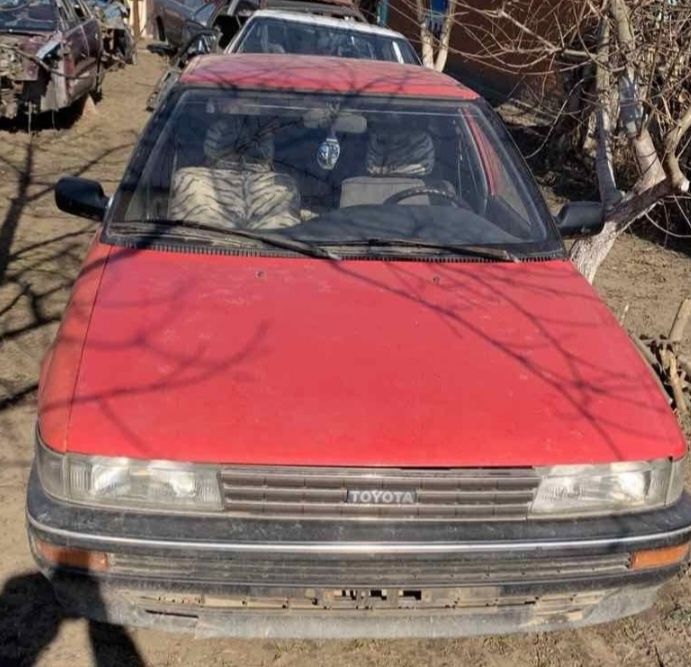 Запчасти Toyota corolla e90