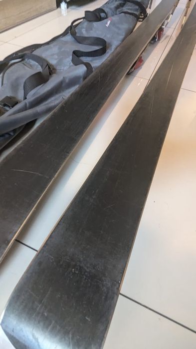 Narty Rossignol kijki i pokrowiec