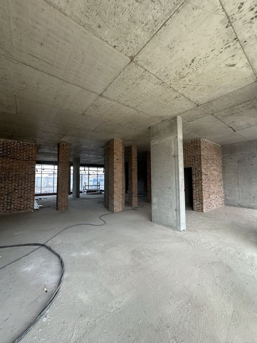 Оренда приміщення. 5 $ за м. 223м. Новобудова