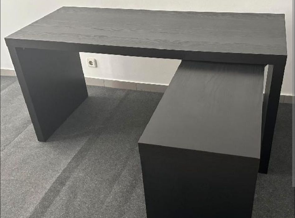 MALM secretaria (IKEA)