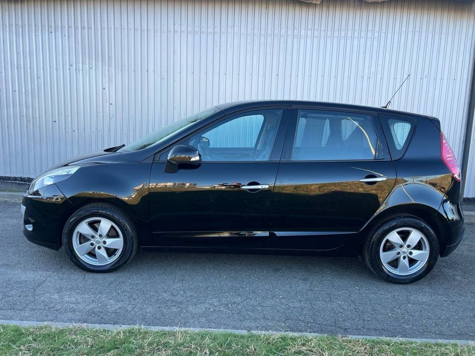 Renault Scenic 1.5 dci avtomat з Швейцаріі