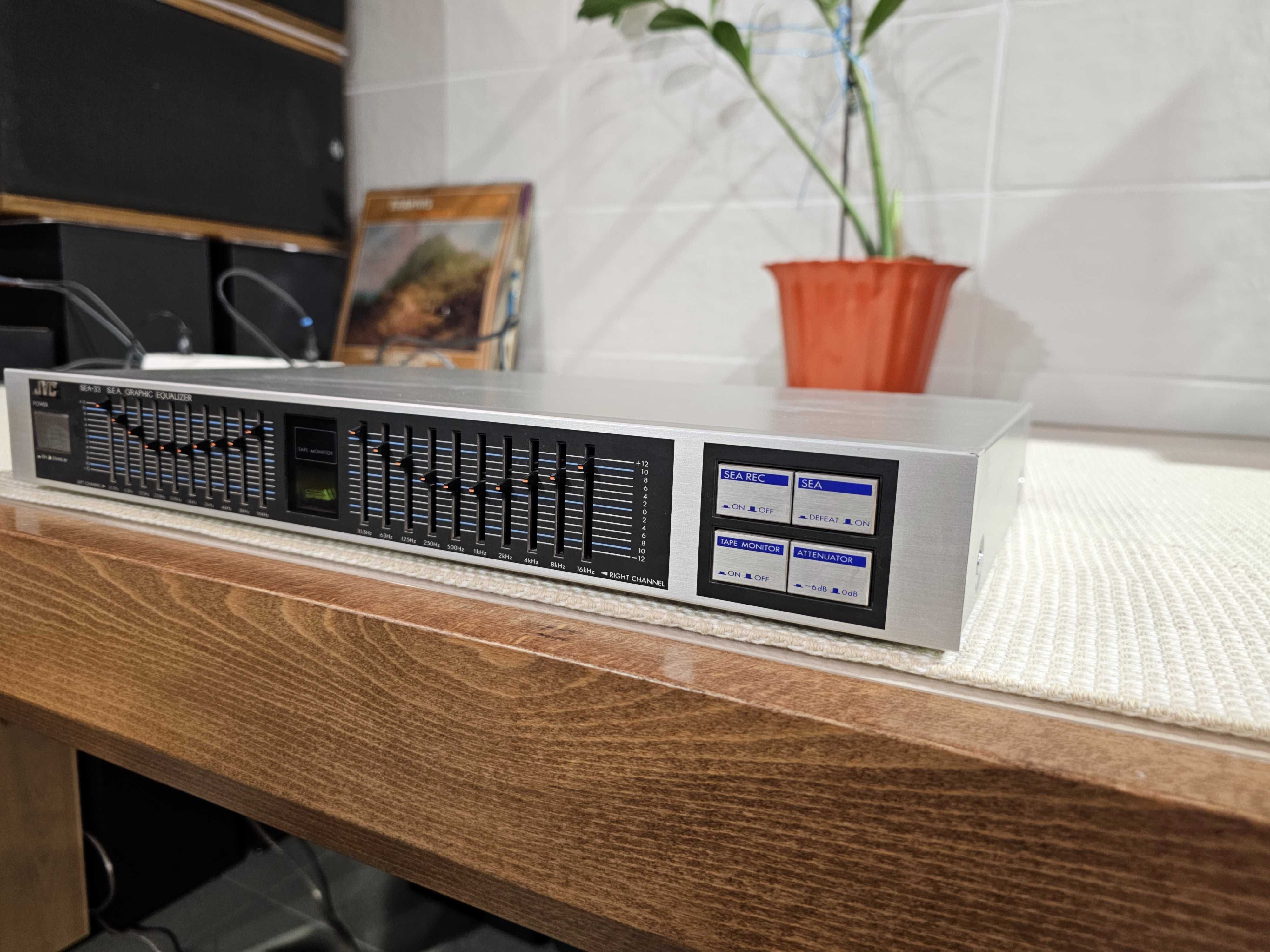 Еквалайзер JVC SEA-33 10-Band Graphic Equalizer