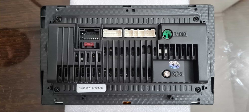 Auto Radio 9" Polgadas Novo em Caixa, com Wi-Fi, GPS, Android Auto