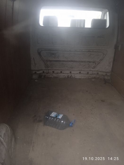 Продам Рено трафік 1993 року дизель 2;5