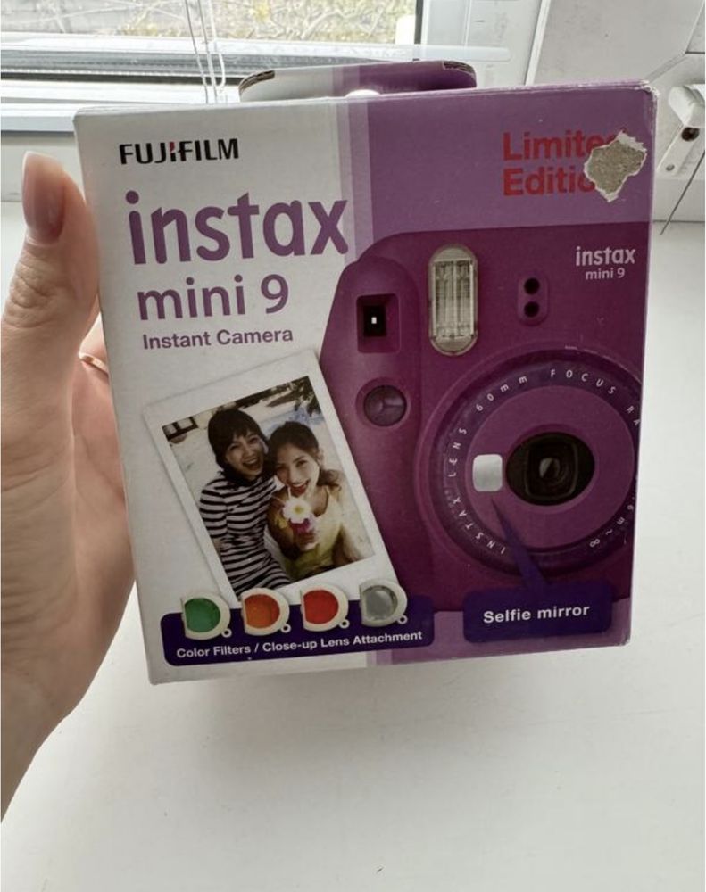 Фотоапарат instax mini 9