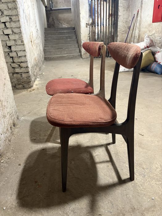 Krzesło z prl - Rajmund Hałas