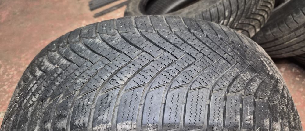 Opony zimowe 205/55/16