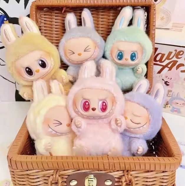 Лабубу мягкая игрушка  Плюшевый брелок-сюрприз на рюкзак 15 см Labubu