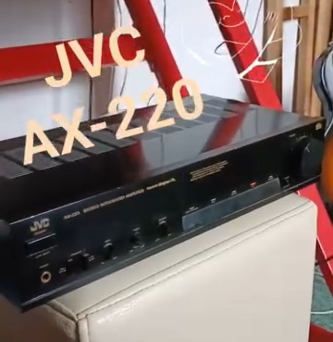 Wzmacniacz JVC AX-220