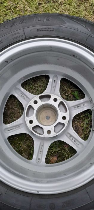Felgi aluminiowe z oponami koła 15 5x120 BMW