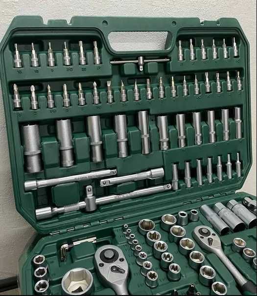 Наборы головок с трещотками и ключами от 410 грн/набор