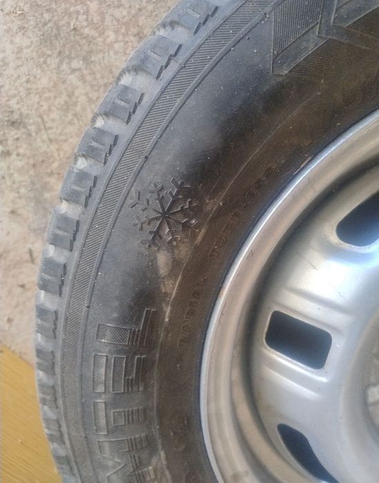 Диски с резиною Toyota