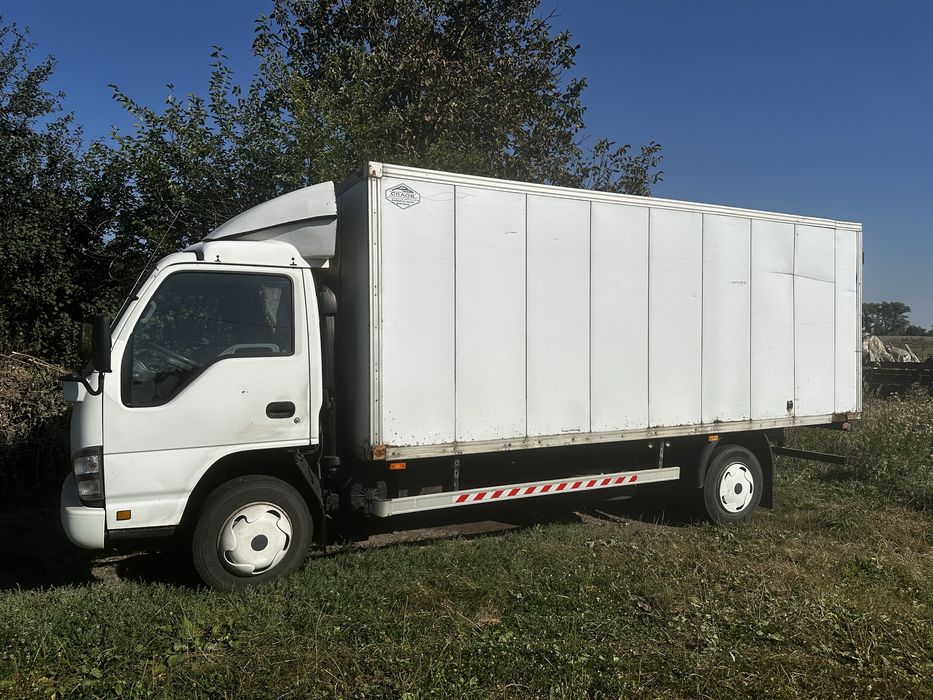 Продам Isuzu NQR