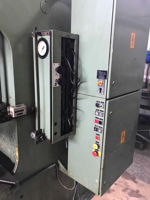 Prasa PYE 160 S1