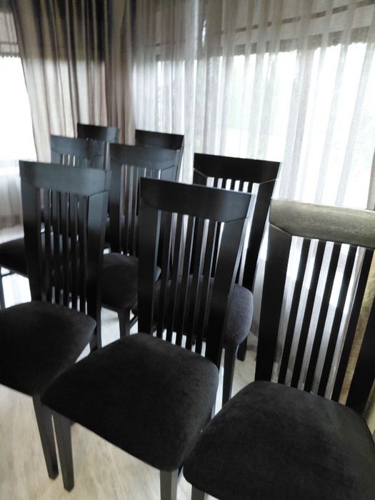 Стільці обідні дерев´яні з м´яким сидінням