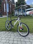 Rower górski Bulls Black Adder II CARBON! (26”, M, xtr, rockshox, xt)