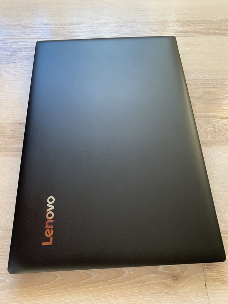 Laptop Lenovo Intel i3-8th.DDR4-12Gb SSD+HDD GeForce Jak Nowy!!