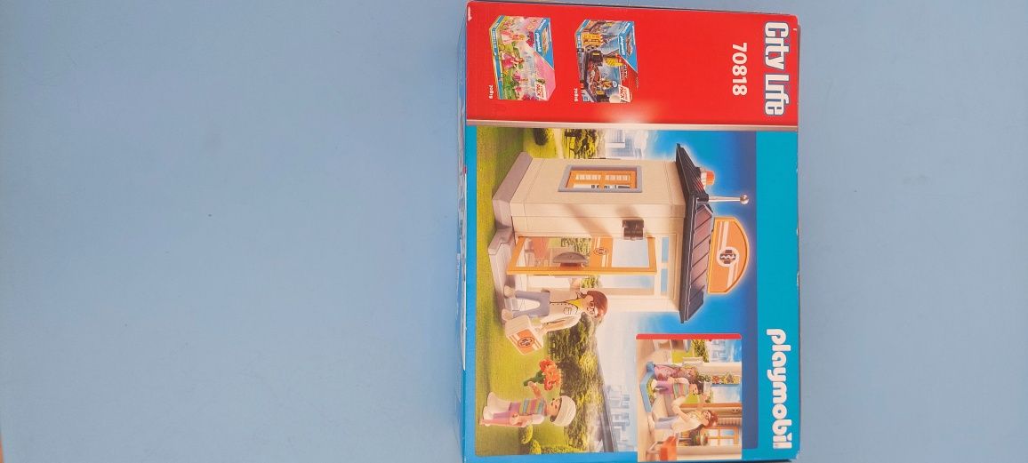 Playmobil 70818 pediatra NOVO