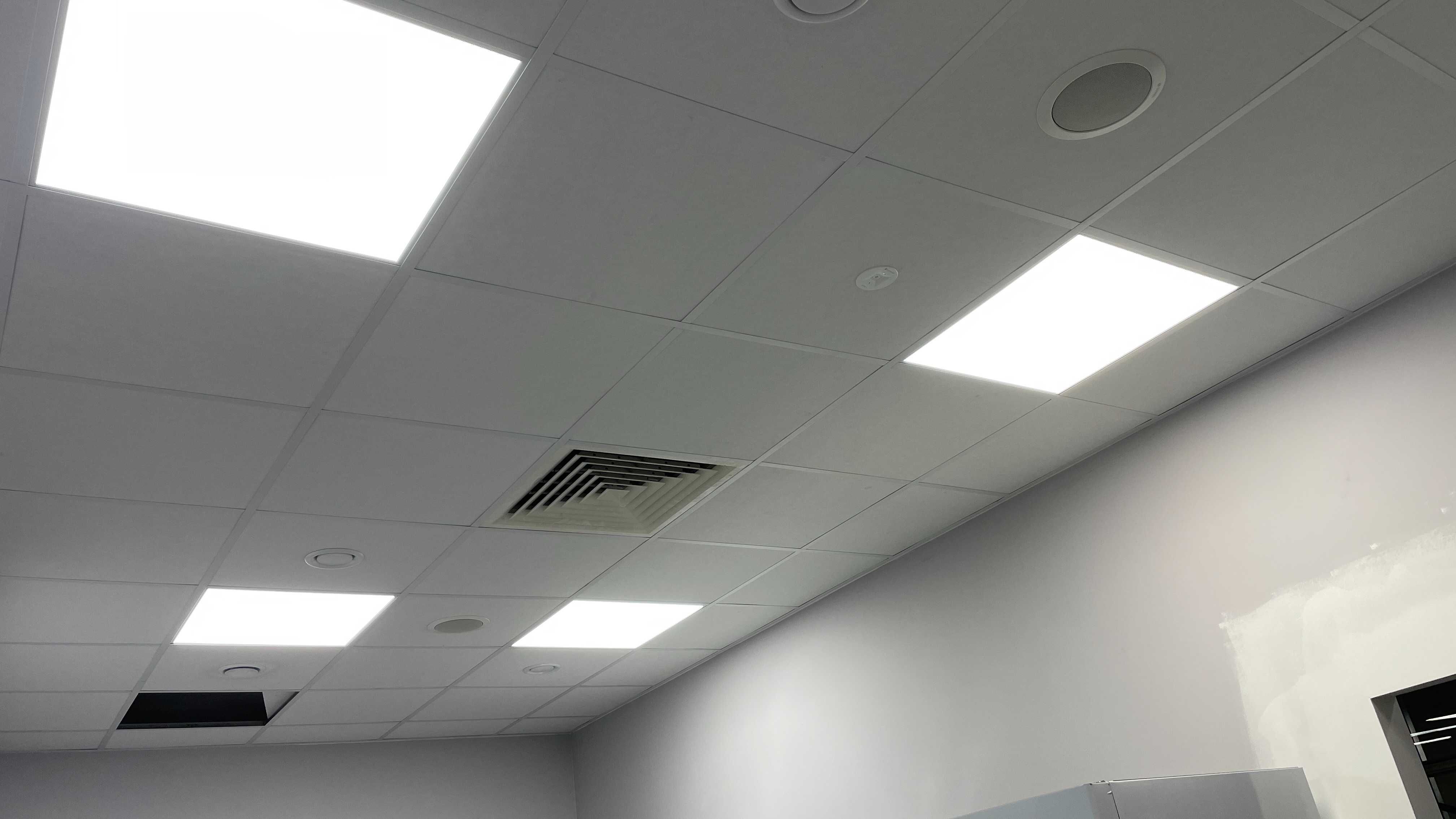 Elektryk. Naprawa instalacji. Likwidacja awarii prądu. Warszawa