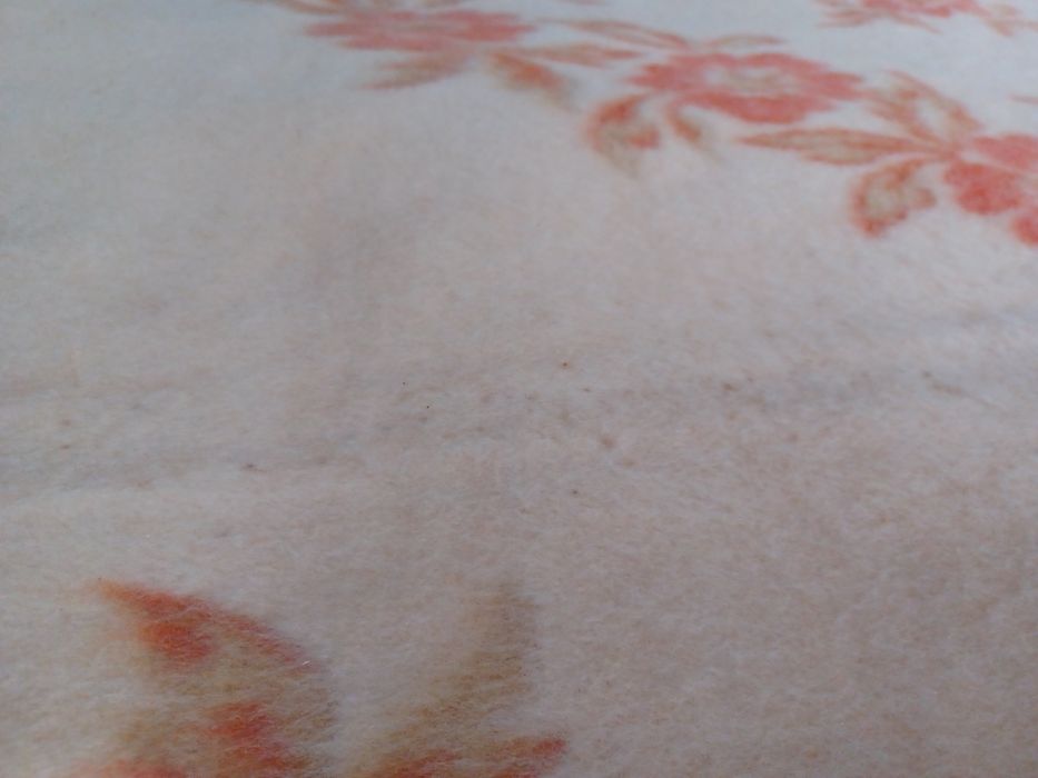 Duży wełniany koc narzuta 220*260 w stylu Prl