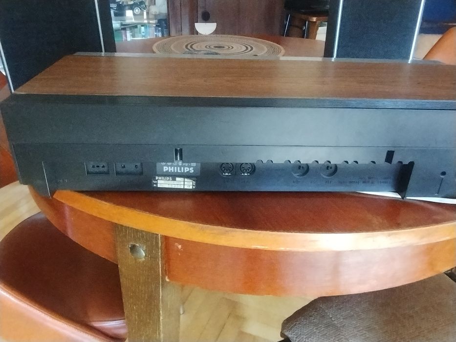Amplituner philips 741 z kolumnami philips