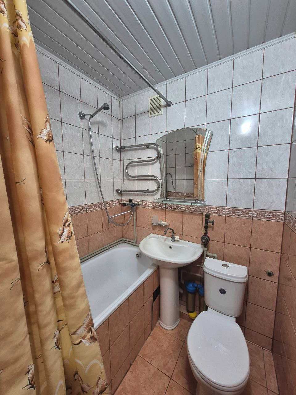 продаж двокімнатної квартири. центр
