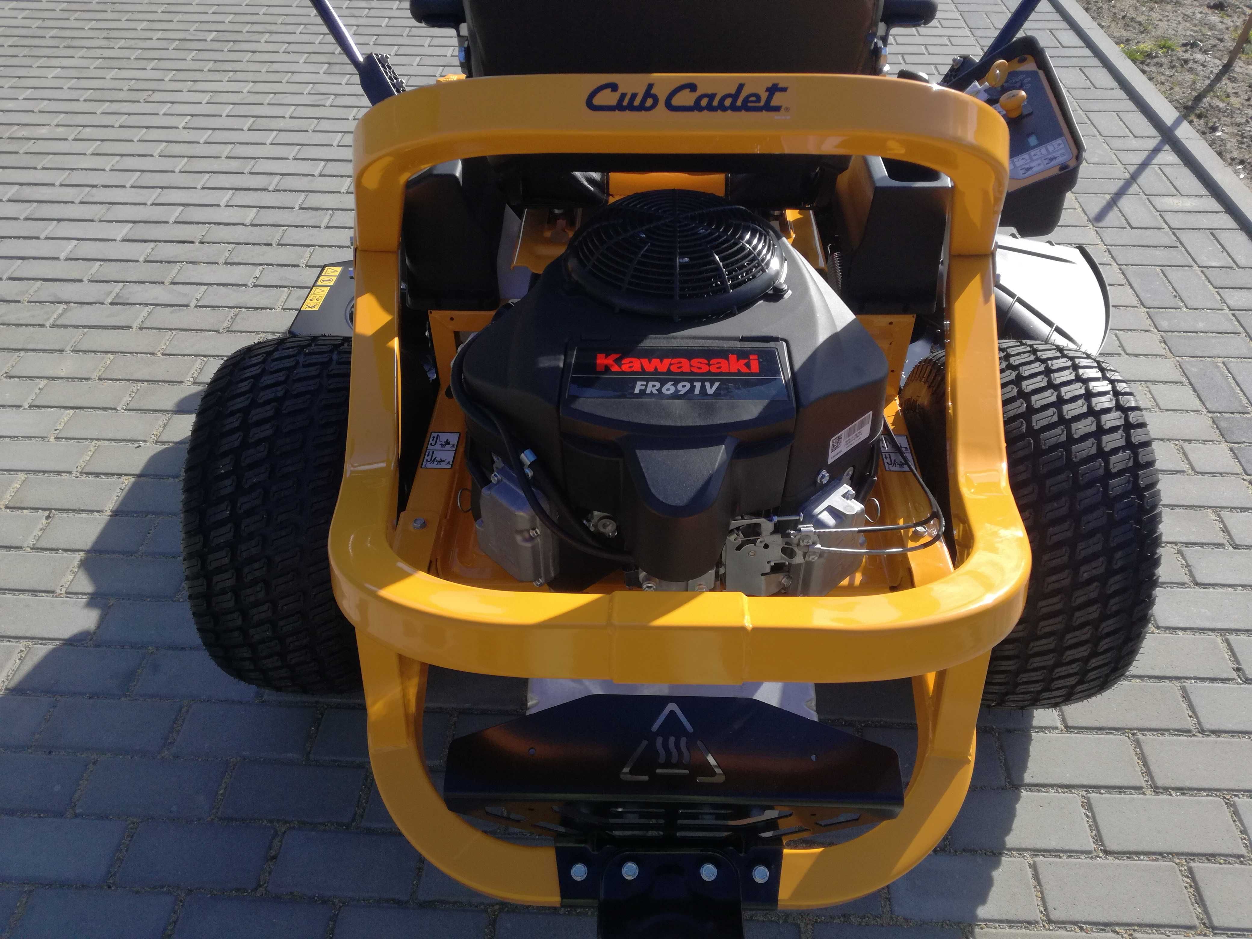 POTĘŻNY Traktorek Kosiarka Cub Cadet Zero Turn XZ5 L137 Kawasaki 23KM
