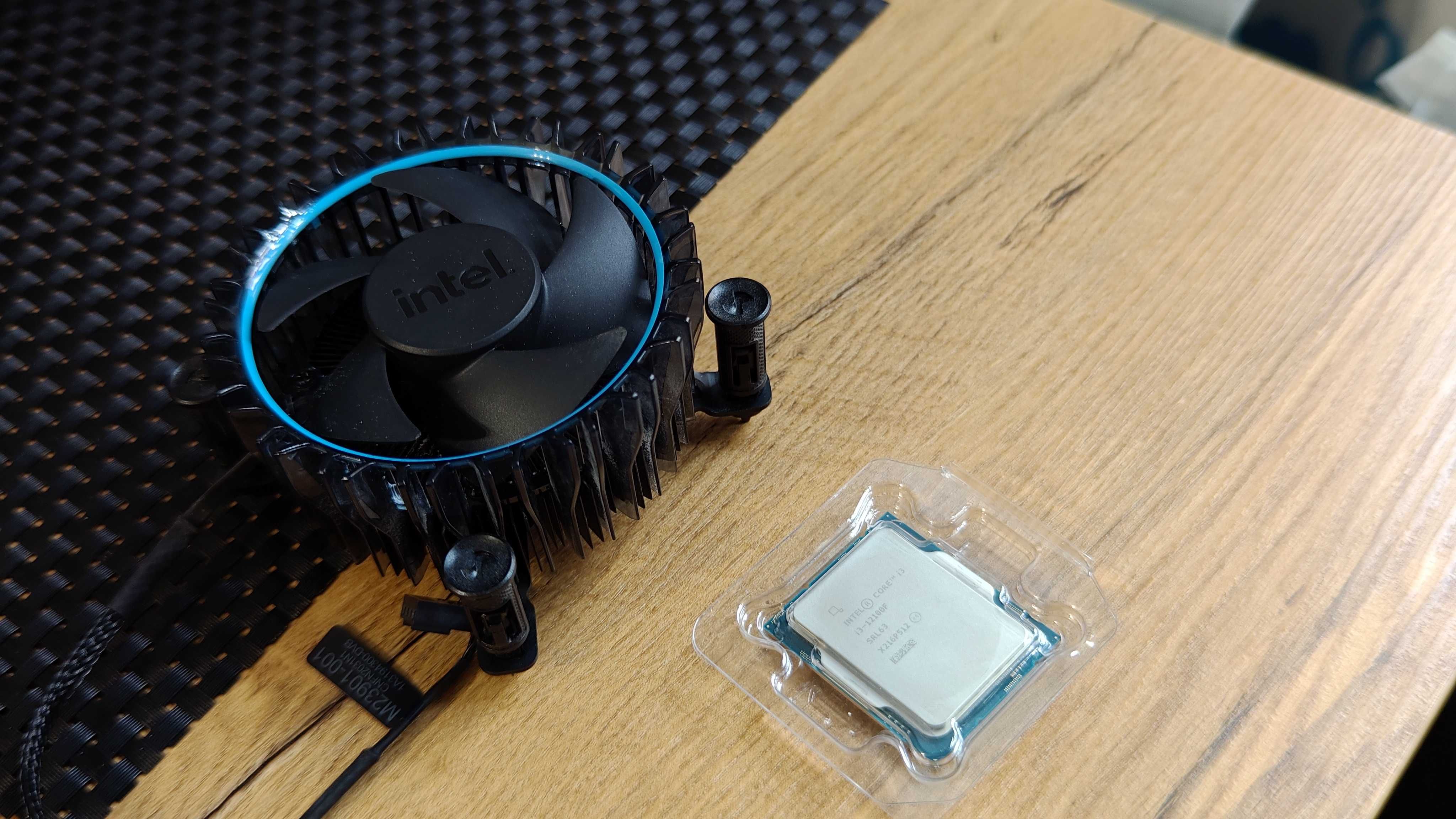 Intel I3 12100F box z chłodzeniem