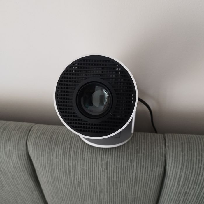 Projektor LCD, rzutnik, pilot, wifi, bluetooth