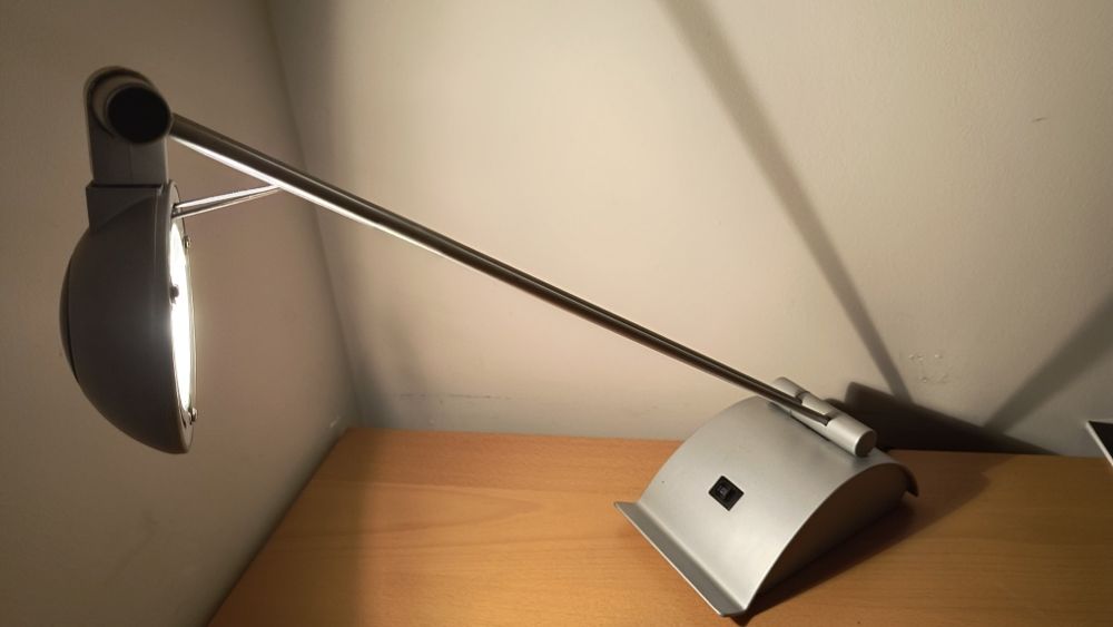 Lampka biurkowa Ikea z 2000 r.