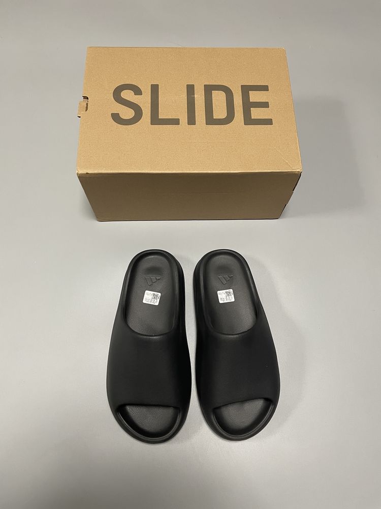 Adidas Yeezy Slide