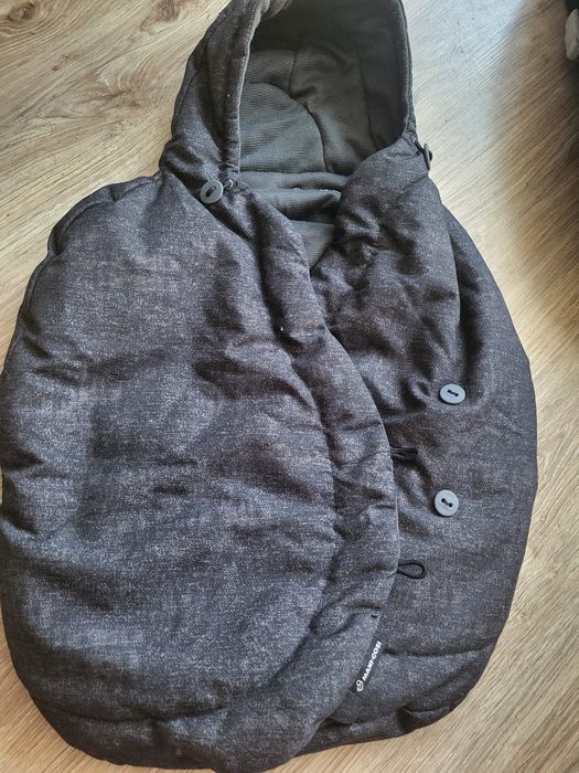 Fotelik maxi cosi baza śpiworek