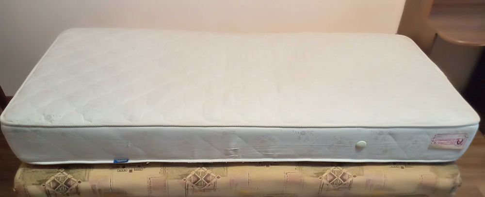 Диван моделі "Гном-0.8", матрац Софія