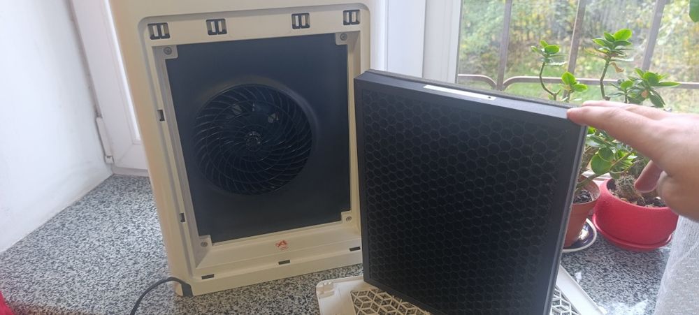 Очищувач повітря Toshiba CAF X33XPL