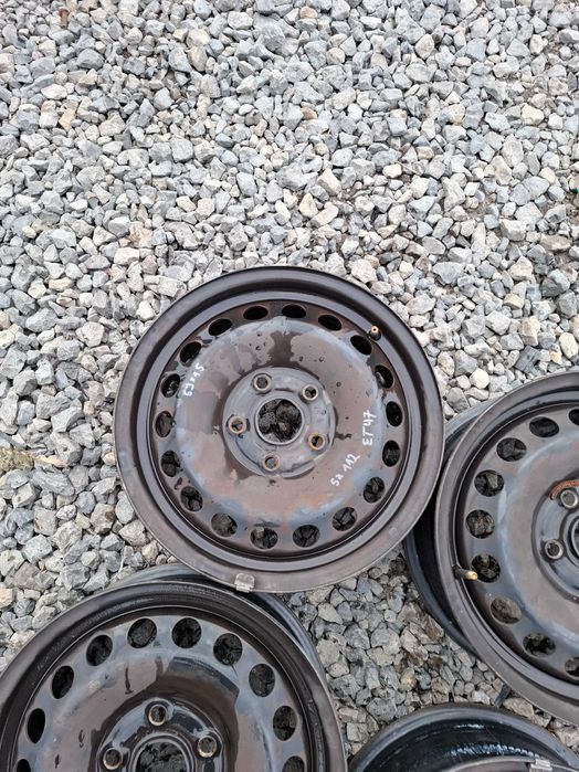 Felgi stalowe VW Golf V Touran Octavia II  15" 5x112  ET47 6Jx15