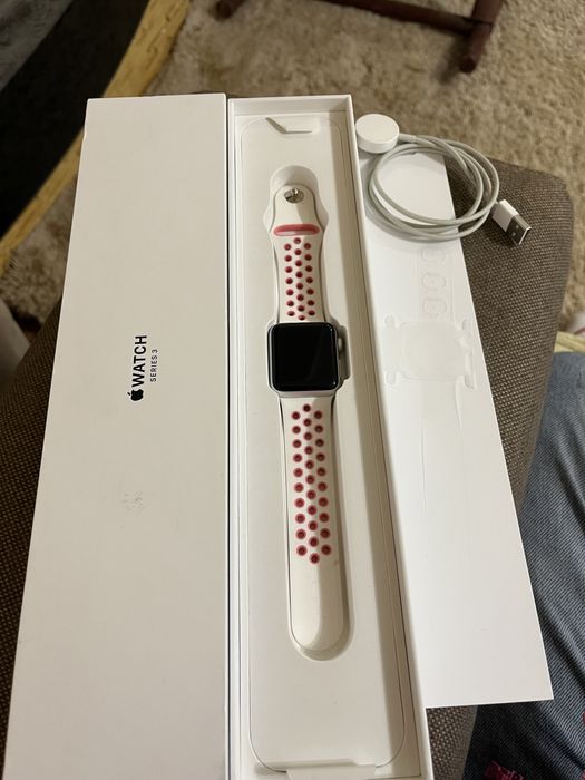 Часи Apple Watch 3