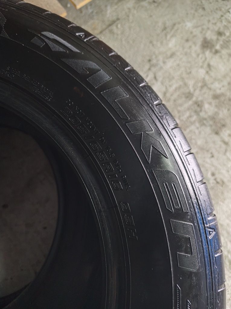 Pneus 205/65r16 Falken Ziex ZEO10B com 75% piso
