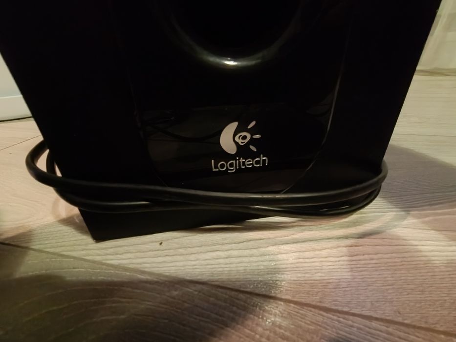 Logitech X-530 4 głośniki i Subufer
