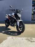 KTM duke 125 otimo estado